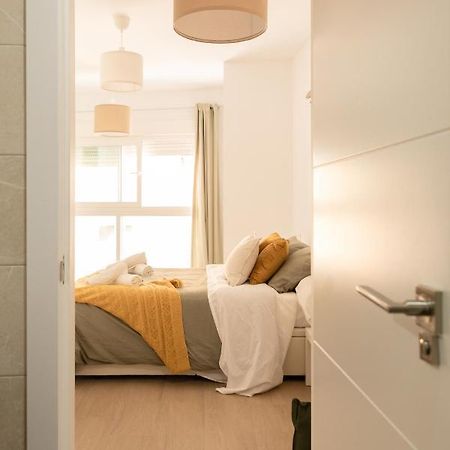 Duplex Victory III Apartment Малага Екстериор снимка