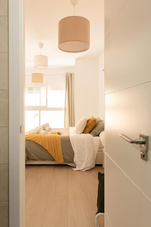 Duplex Victory III Apartment Малага Екстериор снимка