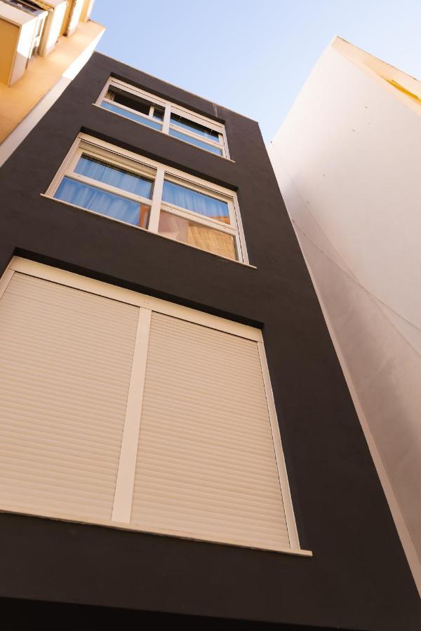 Duplex Victory III Apartment Малага Екстериор снимка